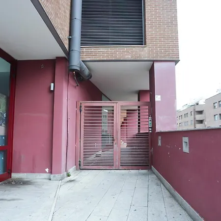 Guesthost - Sebeto With Parking & Netfilx