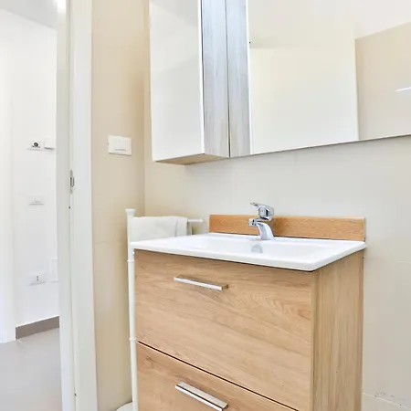 Apartment Sebeto With Parking & Netfilx Naples